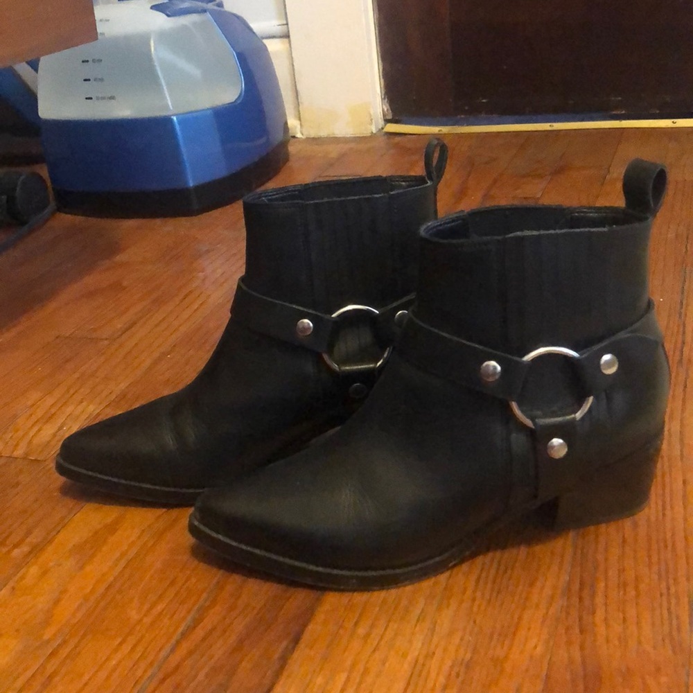 Steve Madden ankle booties